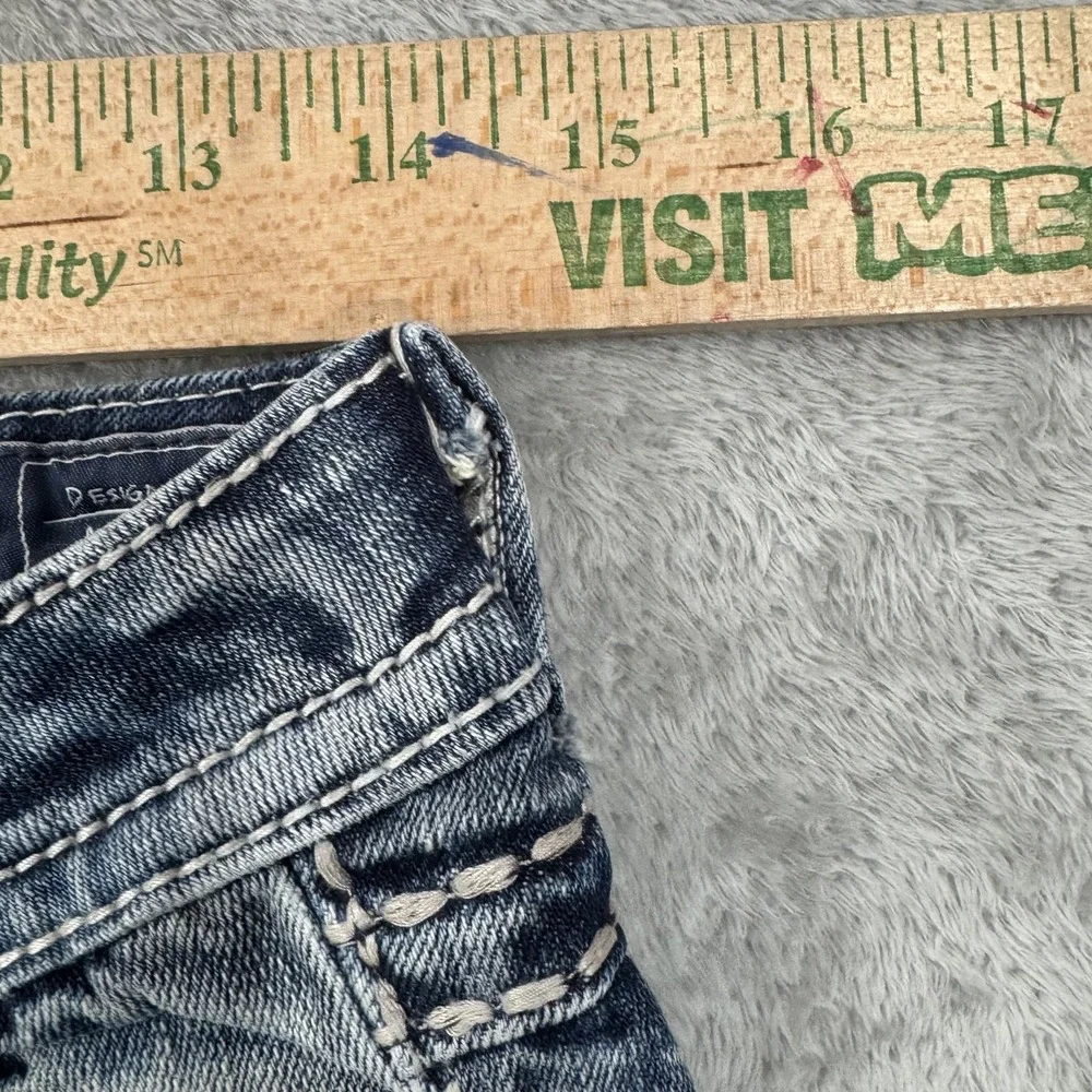 Miss Me Straight Low Rise Jeans Womens 27 Stretch Embellished Dark Wash Blue Y2K